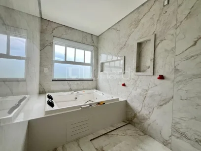 Casa com 3 Suítes - Miniatura - Lunardi Imóveis