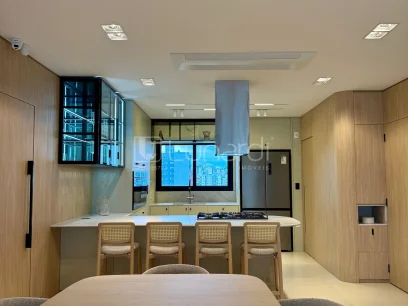 Foto Apartamento com 3 Suítes