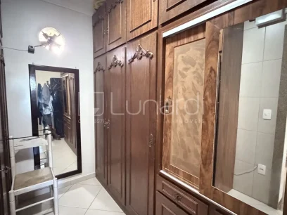 Foto Casa com 3 Dormitórios