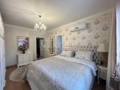 Foto Apartamento com 3 Dormitórios