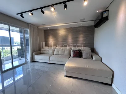 Foto Apartamento com 3 Dormitórios