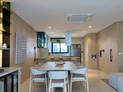 Foto Apartamento com 3 Suítes