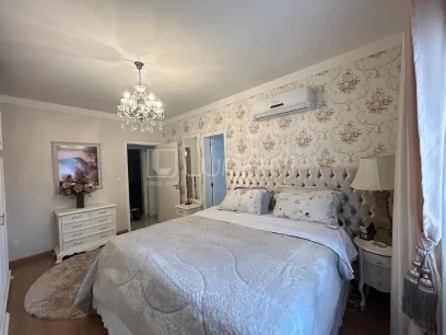 Foto Apartamento com 3 Dormitórios