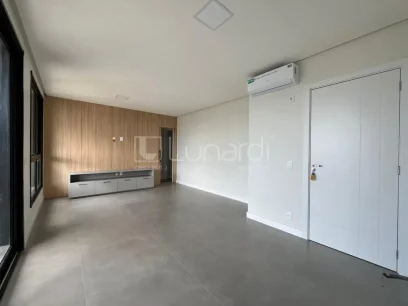 Foto Apartamento com 2 Dormitórios