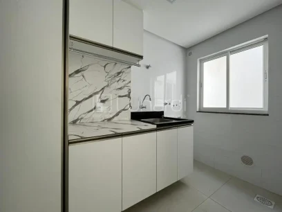 Foto Apartamento com 2 Dormitórios