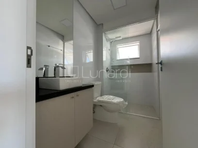 Foto Apartamento com 2 Dormitórios