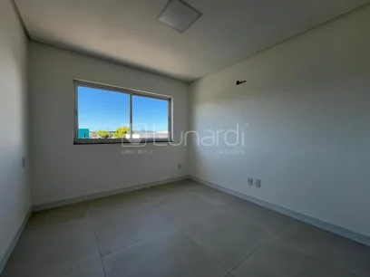 Foto Apartamento com 2 Dormitórios