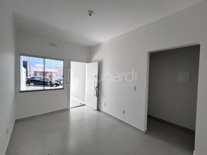 Casa com 2 Dormitórios - Miniatura - Lunardi Imóveis