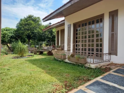 Foto Casa com 3 Dormitórios