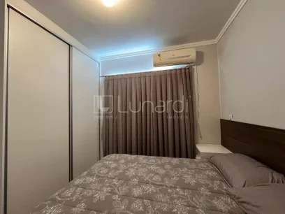 Foto Apartamento com 3 Dormitórios