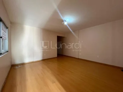 Foto Apartamento com 3 Dormitórios