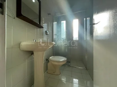 Foto Apartamento com 3 Dormitórios