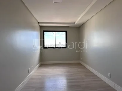 Foto Apartamento com 2 Dormitórios
