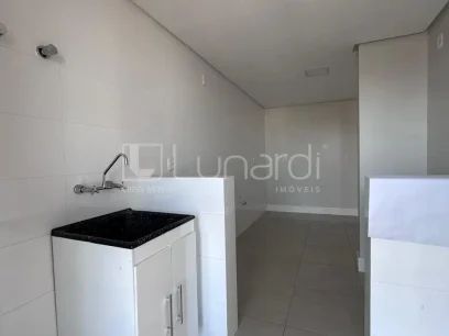 Foto Apartamento com 2 Dormitórios