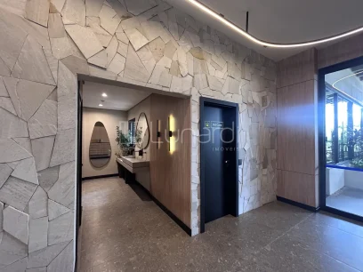 Foto Apartamento com 2 Dormitórios