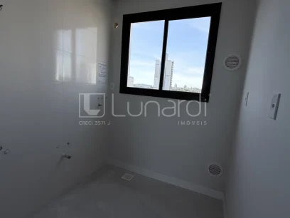 Foto Apartamento com 3 Suítes
