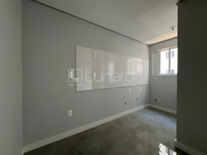 Foto Apartamento com 2 Dormitórios