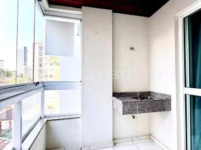 Foto Apartamento com 3 Dormitórios