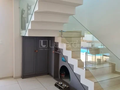 Foto Casa com 3 Dormitórios