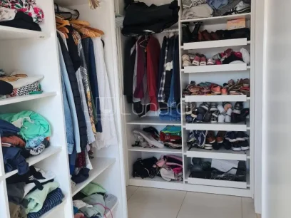 Foto Casa com 3 Dormitórios