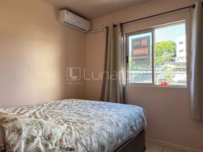 Foto Apartamento com 2 Dormitórios