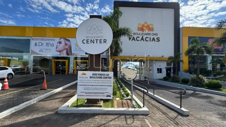 Apartamento com 2 Dormitórios