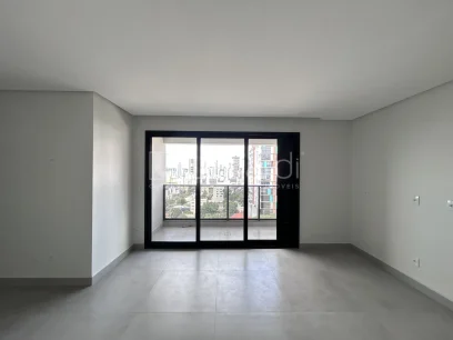 Foto Apartamento com 2 Dormitórios