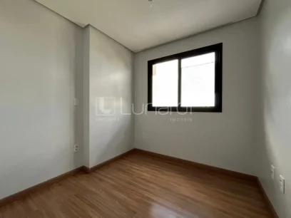 Foto Apartamento com 2 Dormitórios