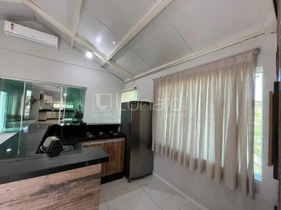 Casa com 3 Dormitórios - Miniatura - Lunardi Imóveis