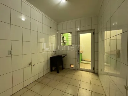 Casa com 3 Dormitórios - Miniatura - Lunardi Imóveis