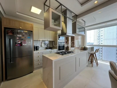 Foto Apartamento com 2 Suítes