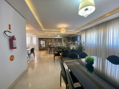 Foto Apartamento com 2 Dormitórios