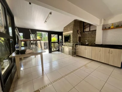 Foto Casa com 3 Dormitórios