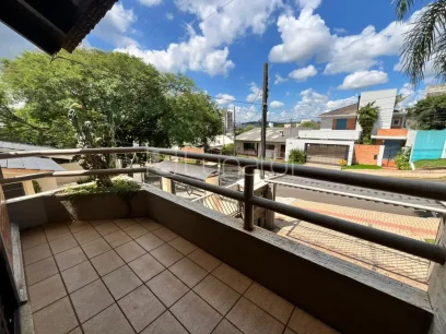 Foto Casa com 3 Dormitórios