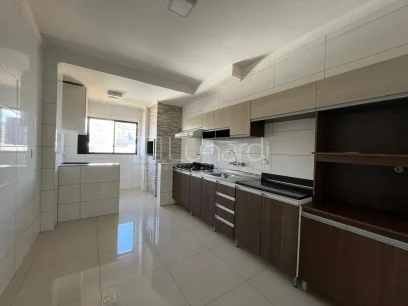 Foto Apartamento com 2 Dormitórios