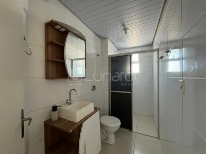 Foto Apartamento com 2 Dormitórios