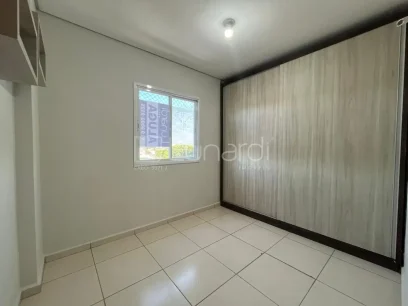 Foto Apartamento com 2 Dormitórios
