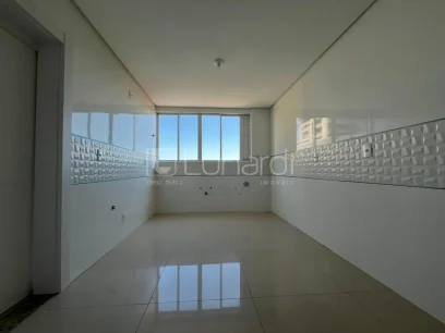 Foto Apartamento com 3 Suítes