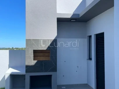 Casa com 2 Dormitórios - Miniatura - Lunardi Imóveis