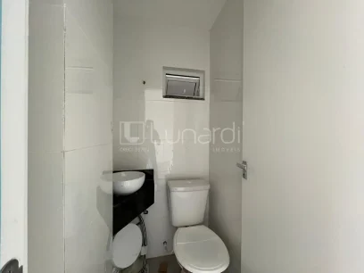 Foto Sobrado com 3 Dormitórios