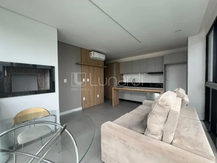 Apartamento com 2 Dormitórios - Lunardi Imóveis