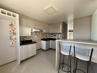 Apartamento com 3 Dormitórios