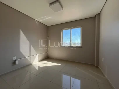 Foto Apartamento com 3 Dormitórios