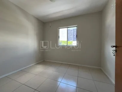 Foto Apartamento com 2 Dormitórios