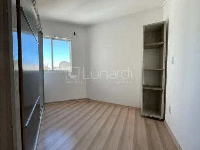 Foto Apartamento com 2 Dormitórios
