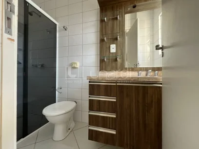 Foto Apartamento com 2 Dormitórios