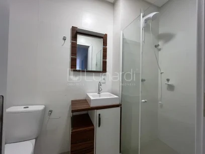 Foto Apartamento com 2 Dormitórios