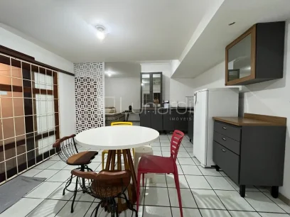 Studio com 1 Suíte - Miniatura - Lunardi Imóveis