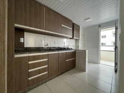 Foto Apartamento com 2 Dormitórios