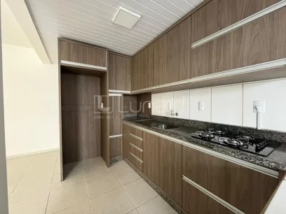 Foto Apartamento com 2 Dormitórios